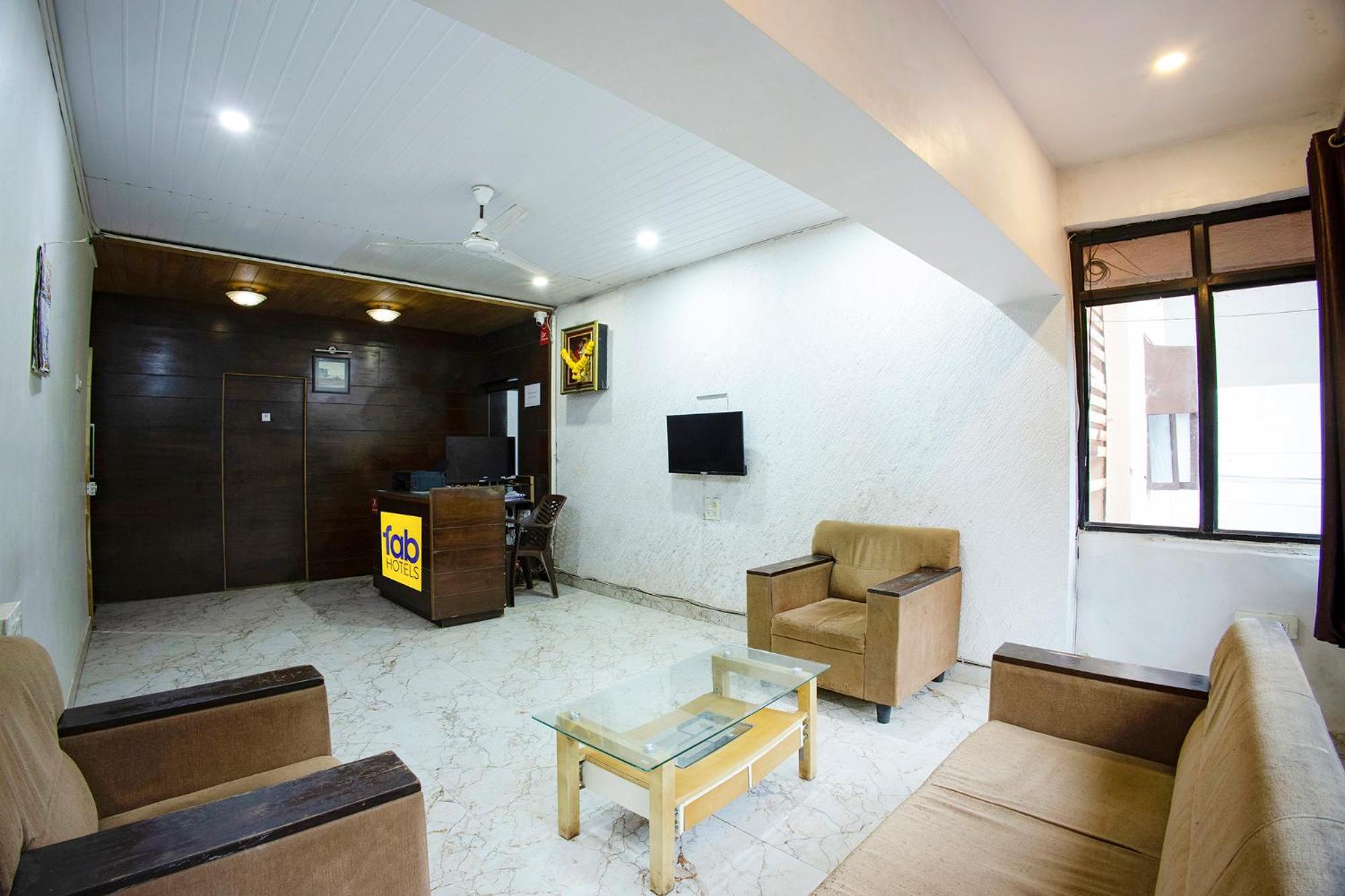 Fabhotel Comfort Stays - Nr Miramar Beach Panaji Εξωτερικό φωτογραφία